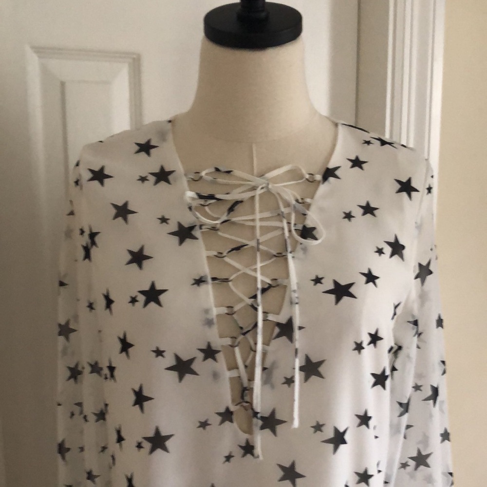 Paper Closet Bell Sleeved Stars Dress